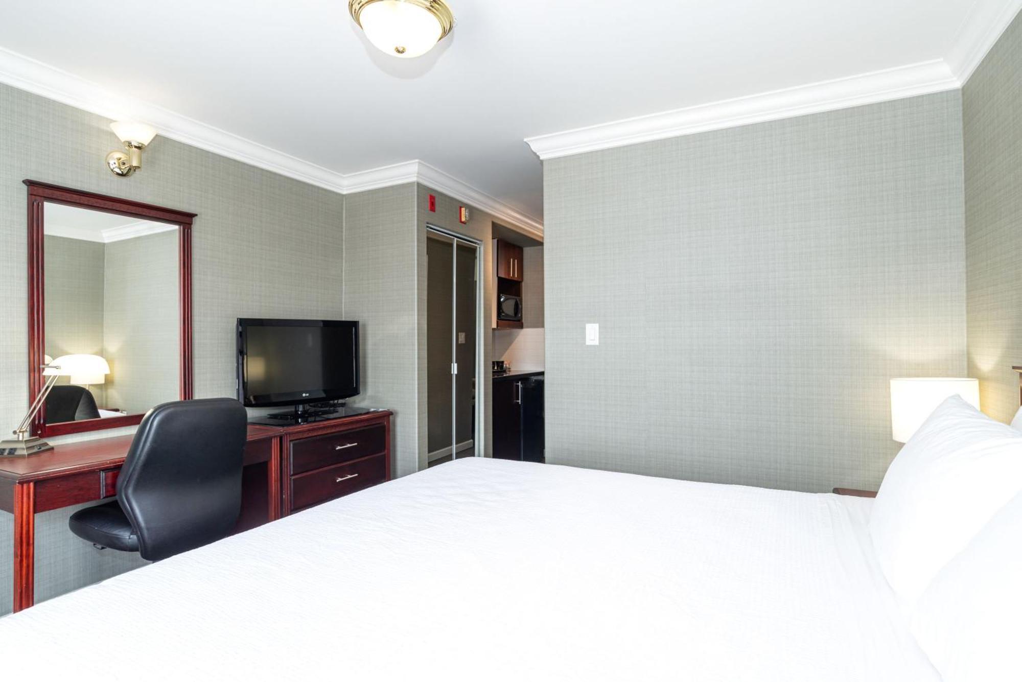 Sandman Hotel Red Deer Exterior foto